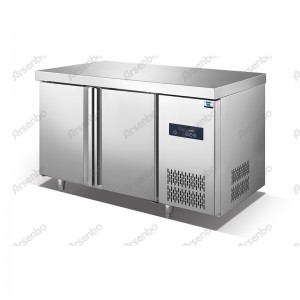 Luksusowy projekt komercyjnej kuchennej podblatowej lodówki z zamrażalnikiem stół roboczy nadaje się do 400 * 600 mm patelni